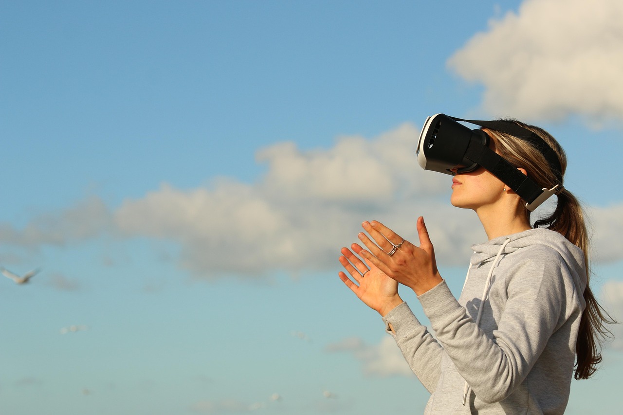 entdecken sie das metaverse – eine virtuelle welt, in der digitale erlebnisse, soziale interaktionen und innovative technologien miteinander verschmelzen. erfahren sie mehr über die zukunft des internets und neue möglichkeiten für unternehmen und nutzer.