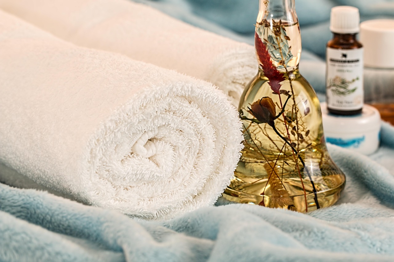 entdecken sie vielfältige beauty-behandlungen für ein strahlendes aussehen und pure entspannung. lassen sie sich verwöhnen und genießen sie professionelle pflege für haut, haare und nägel.